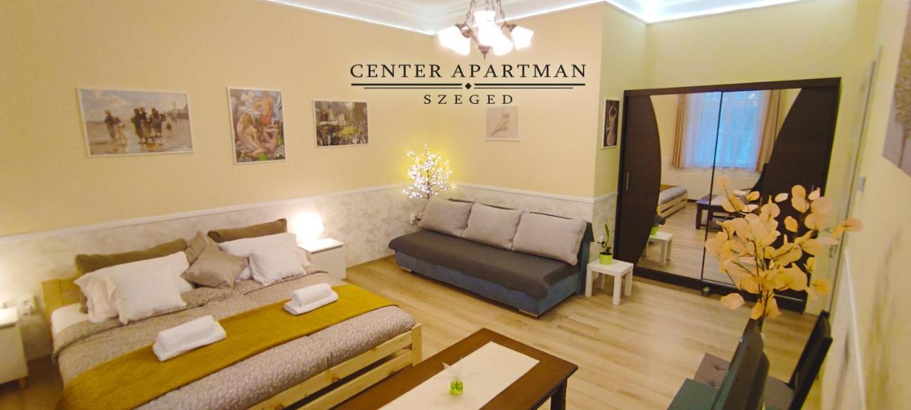 Center Apartman Segedin Dış mekan fotoğraf